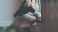 Cô gái gửi tiền nuôi mẹ suốt 5 năm, đau đớn phát hiện sự thật phũ phàng