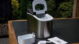 Máy làm đá Caso 3301 IceMaster Pro: Giải pháp làm đá nhanh chóng và tiện lợi cho gia đình