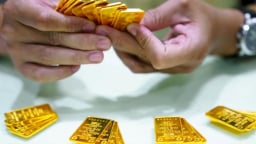 Giá vàng hôm nay 17/5: Tăng trở lại mốc 122 triệu đồng/lượng