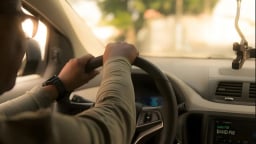 Vì sao chủ xe sang ít khi mở cửa sổ?