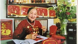 Bà “trùm” vàng miền Bắc xuất thân từ nghề bán ốc luộc chợ Văn Điển