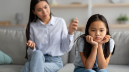 Con gái dậy thì sớm: Đừng để lúng túng không kịp trở tay