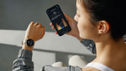 Dùng smartwatch đo sức khỏe hàng ngày được không?