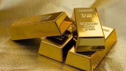 Vàng miếng SJC tiếp tục tăng kỷ lục