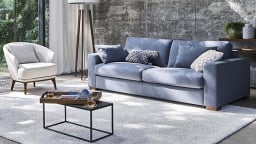 Mua sofa phòng khách nhớ 5 điều để mua được hàng đẹp, hợp không gian