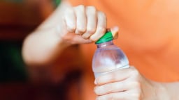 Vì sao mỗi loại nước lọc đóng chai lại có hương vị riêng?