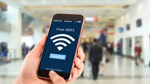 Wifi công cộng: Tưởng “free” ai ngờ mất trắng