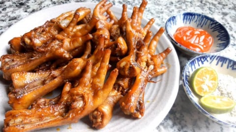 Nguy cơ rối loạn tiêu hóa, ung thư từ món chân gà khoái khẩu
