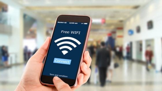 Wifi công cộng: Tưởng “free” ai ngờ mất trắng