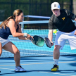 Chọn bóng Pickleball chú ý những điều này để mua được bóng chuẩn, giá mềm