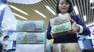 Lãi suất ngân hàng 26/5: Cạnh tranh tăng cao, ưu đãi hấp dẫn