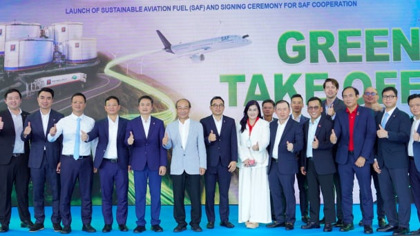 Vietjet tiên phong sử dụng nhiên liệu hàng không bền vững SAF do Petrolimex Aviation cung cấp