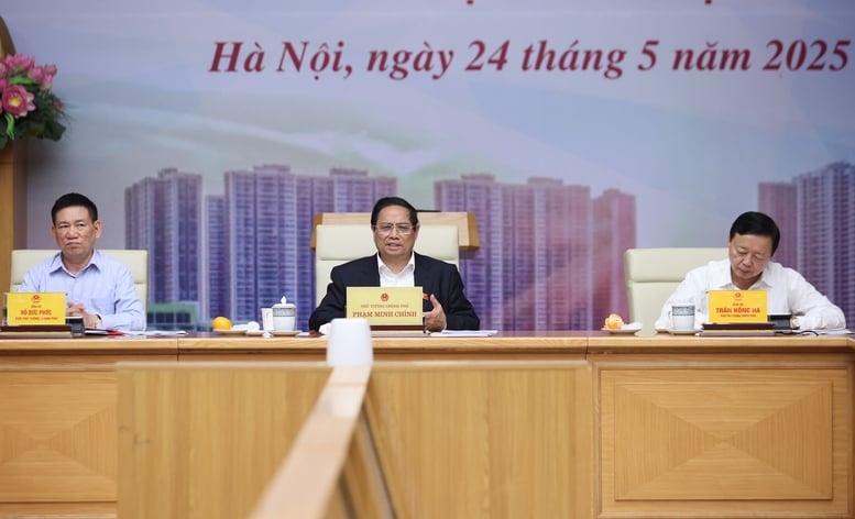Thủ tướng yêu cầu nghiên cứu lập sàn giao dịch vàng