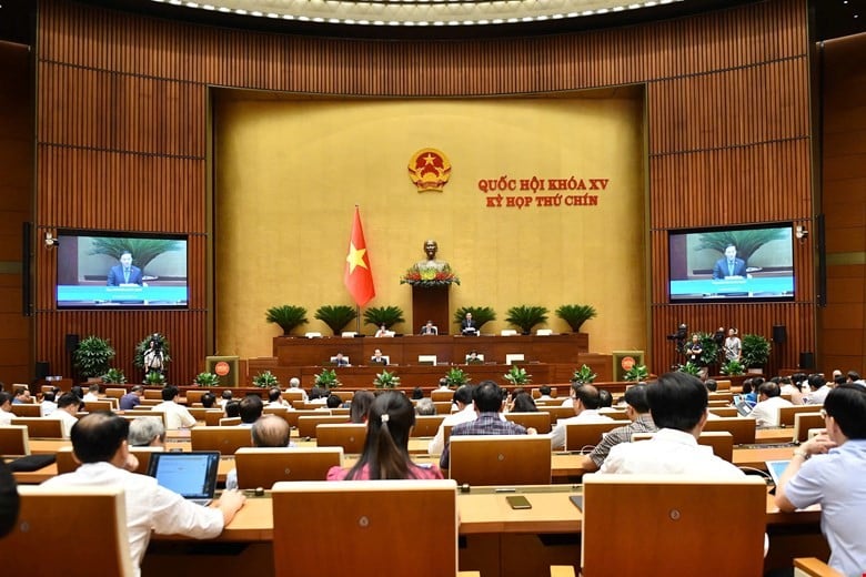 Quốc hội thông qua Nghị quyết sắp xếp đơn vị hành chính
