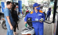 Giá xăng dầu tiếp tục giảm tới 668 đồng/lít