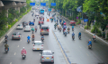 Ngày đầu tách làn ôtô, xe máy trên đường Nguyễn Trãi