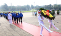 Đại biểu dự Đại hội Đoàn Thanh niên thành phố Hà Nội báo công dâng Bác