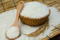 Giá gạo trong nước tăng mạnh do găm hàng, thao túng giá?
