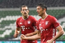 Bayern vô địch Bundesliga mùa thứ 8 liên tiếp sau trận thủy chiến với Bremen