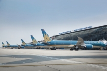 Nhiều hãng hàng không đồng loạt dừng bay quốc tế vì dịch Covid-19