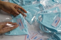 Thừa Thiên Huế phát miễn phí 290 nghìn chiếc khẩu trang vải kháng khuẩn cho học sinh và giáo viên