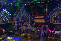 Hàng chục nam thanh nữ tú dùng ma túy trong quán karaoke