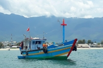 Để tránh bị cách ly, 9 người đi trên tàu cá từ Đà Nẵng ra Huế