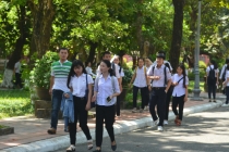 Thừa Thiên Huế: Yêu cầu phụ huynh thực hiện nghiêm giãn cách xã hội khi đưa đón học sinh tại kỳ thi THPT 2020