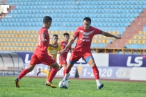 Đỗ Merlo lập cú đúp trong trận đấu tập của CLB Nam Định