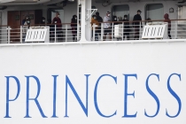 Nhiều nước cân nhắc đưa công dân trên du thuyền Diamond Princess về nước