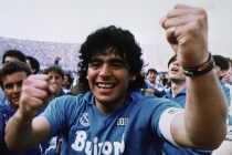 VIDEO: Chân dung huyền thoại Diego Maradona
