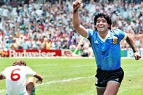 Những câu nói nổi tiếng đánh giá tài năng của Maradona