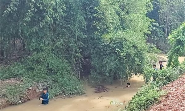 Một học sinh ở Bình Phước mất tích nghi bị nước cuốn trôi
