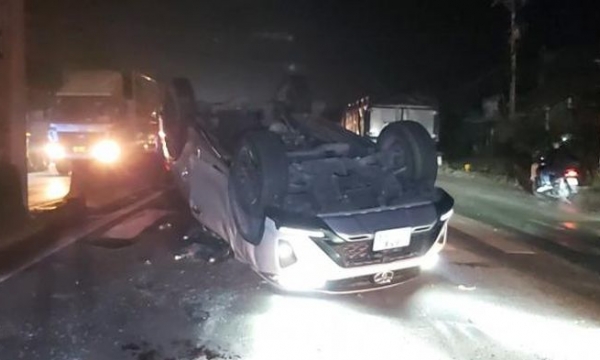 Tai nạn liên hoàn trên đường dẫn cao tốc TP HCM - Trung Lương