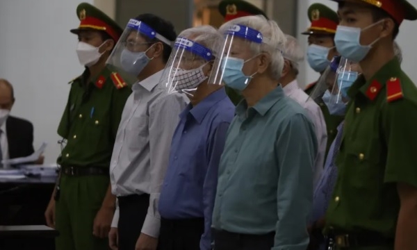 Xét xử 7 cựu quan chức ở Khánh Hòa: Nguyên Chủ tịch tỉnh bị đề nghị mức án cao nhất