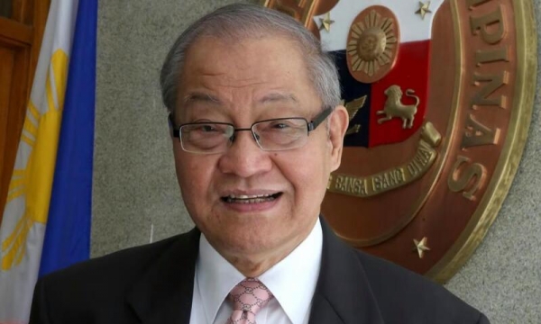 Đại sứ Philippines tại Trung Quốc qua đời trong khu cách ly Covid-19