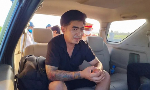 Nổ súng cướp taxi trên cao tốc Lộ Tẻ - Rạch Sỏi