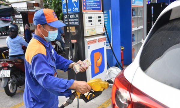 Bộ Công Thương lên tiếng về giá xăng dầu nhập khẩu tại Malaysia chỉ 13.000 đồng/lít