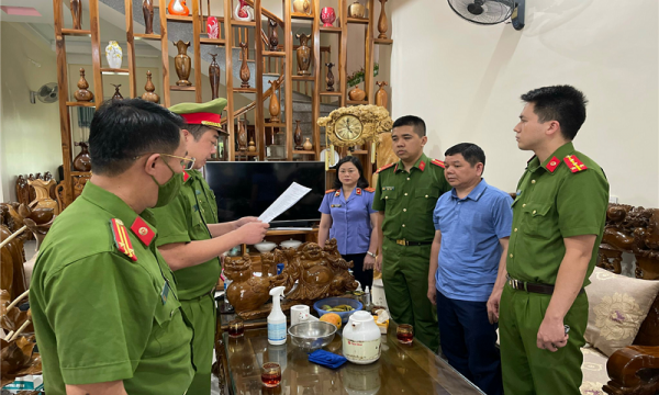 Diễn biến mới vụ án Việt Á: Bắt Trưởng khoa Dược thuộc Bệnh viện Sơn La