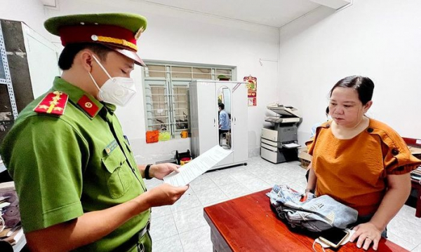 An Giang: Bắt nguyên hiệu trưởng, kế toán một trường tiểu học