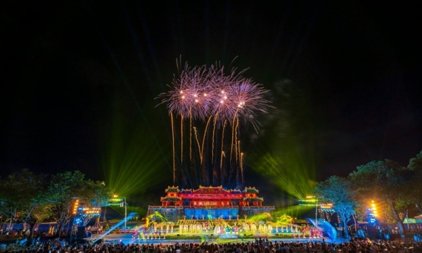 Khai màn Tuần lễ Festival Huế 2022