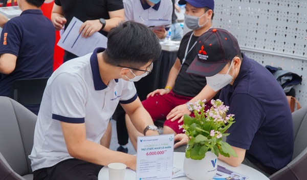 The Vitamin Shoppe Việt Nam ra mắt Trạm chăm sóc sức khoẻ di động