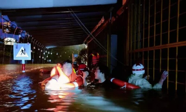 Ít nhất 4 trường hợp tử vong do mưa ngập tại Đà Nẵng