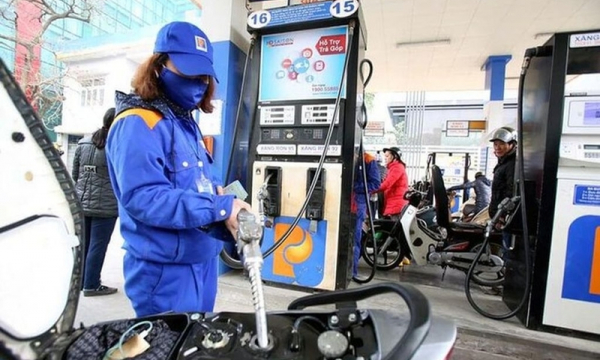 Có nên giảm thời gian điều chỉnh giá xăng dầu xuống còn 7 ngày?