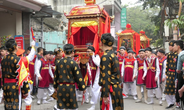 Độc đáo lễ hội rước kiệu 5 làng Mọc