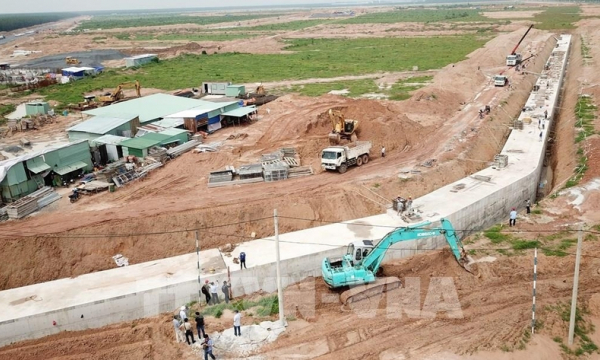 Bộ TN&MT phạt Cảng hàng không Việt Nam 270 triệu đồng vì thi công gây ô nhiễm