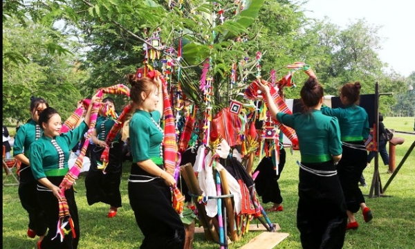 'Hương xuân Tây Bắc' tại Làng Văn hóa - Du lịch các dân tộc Việt Nam