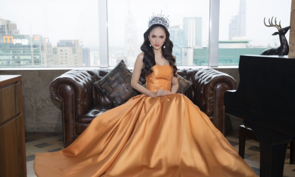 HOT: Hương Giang trở thành giám đốc quốc gia của Miss International Queen, chuẩn bị tổ chức Hoa hậu Chuyển giới Việt Nam
