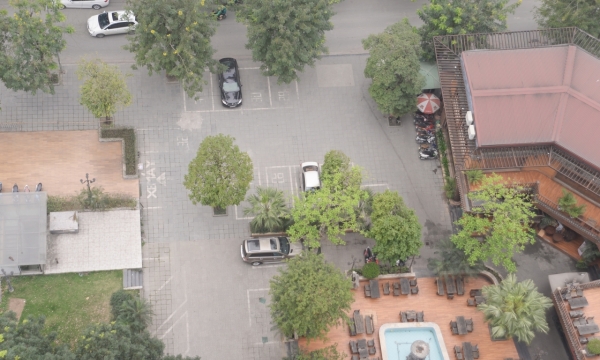 Hà Nội sẽ xử lý ra sao khi đất cây xanh, bãi đỗ xe bị Tập đoàn Lã Vọng biến thành quán bia?