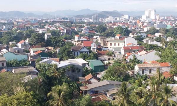 Huế: Hệ thống nhà vệ sinh công cộng chưa được hiện đại